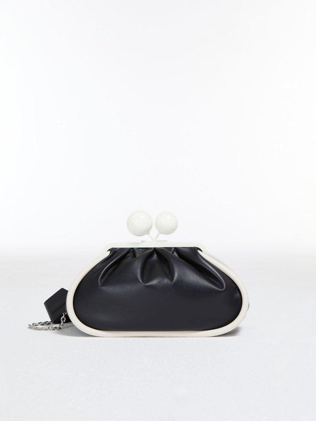 MILVA HANDBAG BLACK