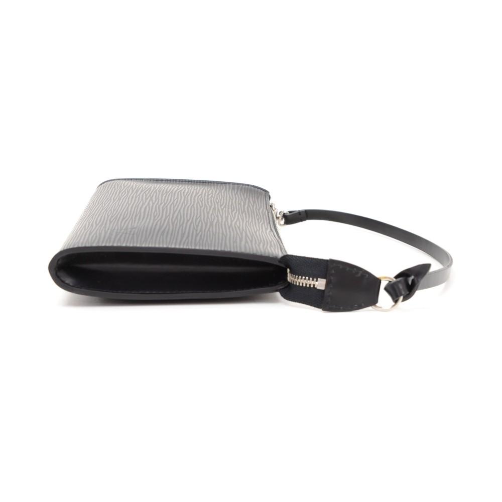 Louis Vuitto Epi Leather Pochette Accessoires Evening Bag
