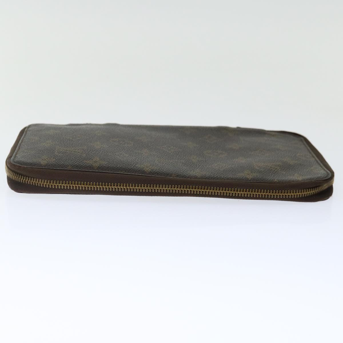 Louis Vuitton Monogram Poche Escapade Travel Case