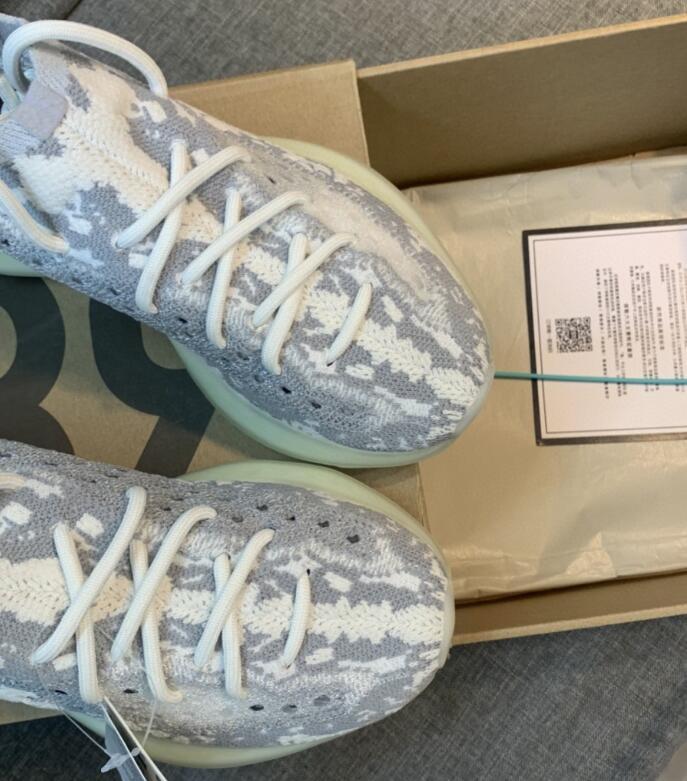 SAMC - YZO Sneakers - 262