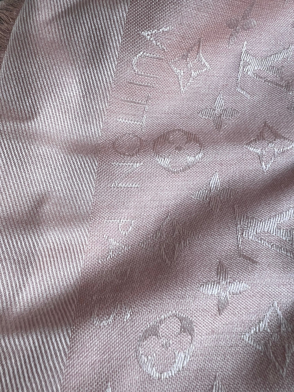 Louis Vuitton Pink Monogram Shawl (RRP £450)