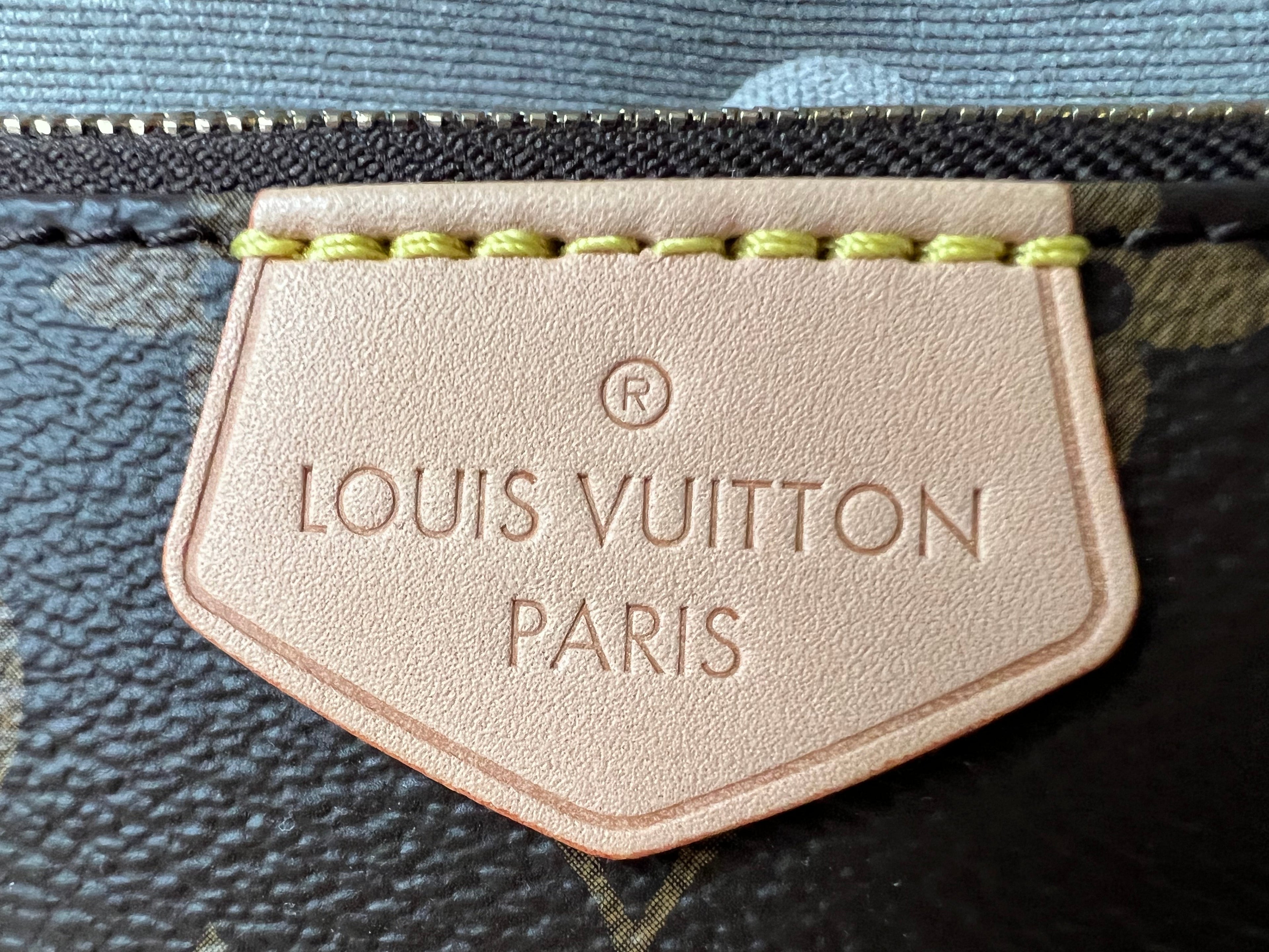 Louis Vuitton Multi Pochette Accessoires Rose Chiaro (RRP £1970)