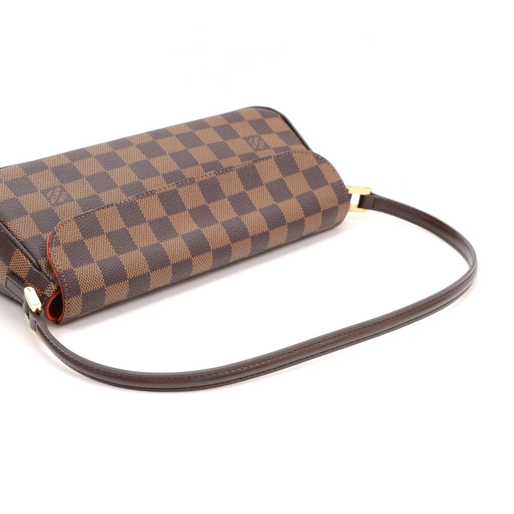 Louis Vuitto Recoleta Handbag
