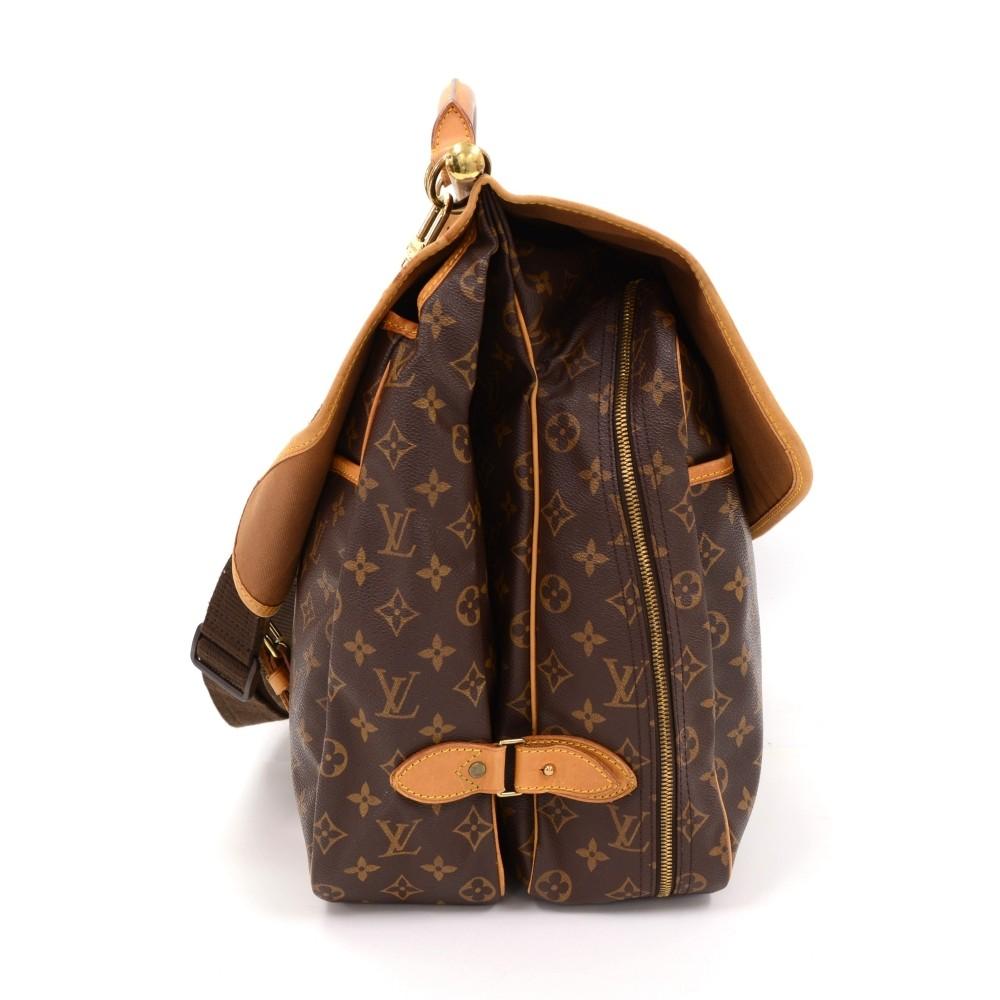Louis Vuitto Sac Chasse Travel Bag