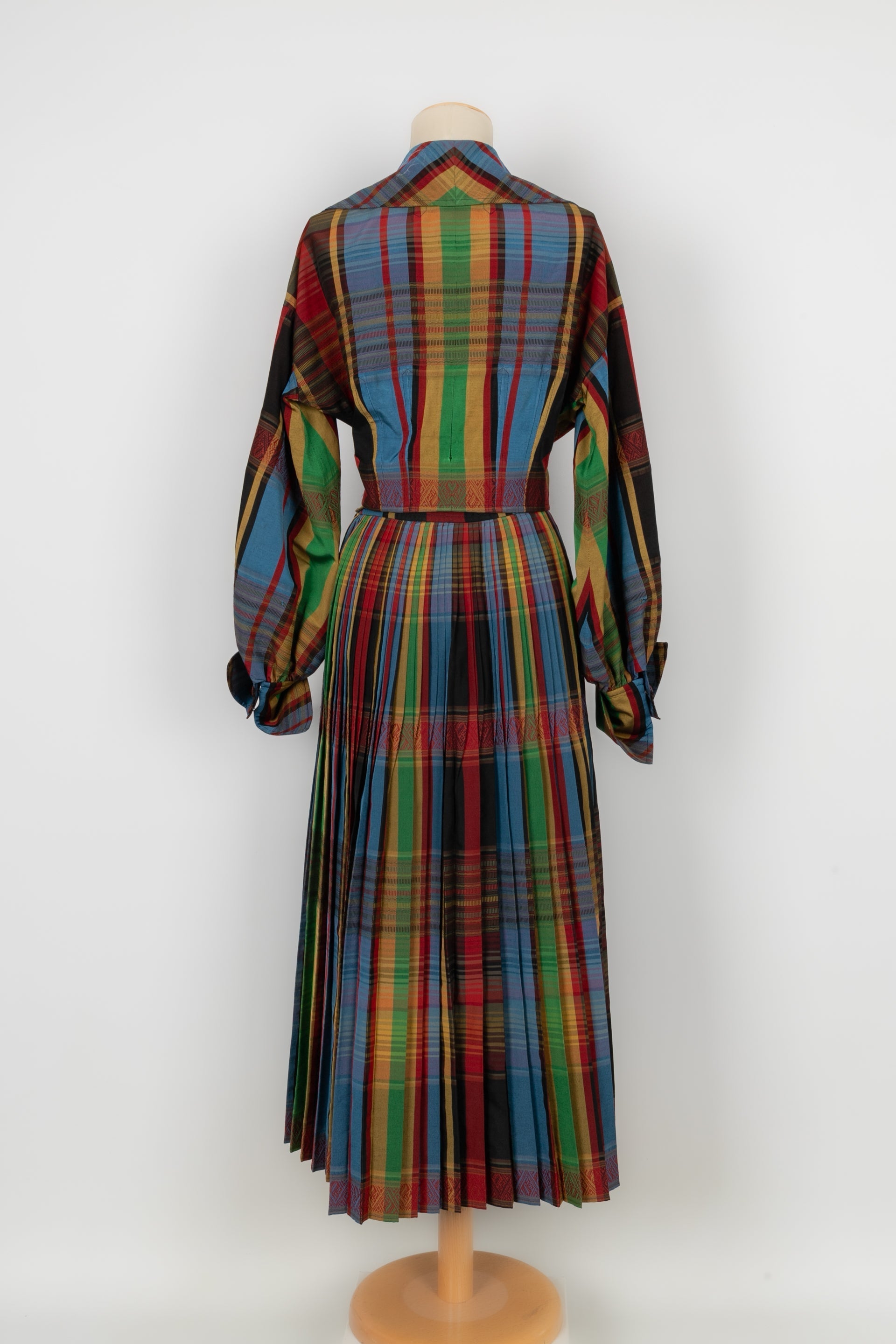 Ensemble Christian Lacroix