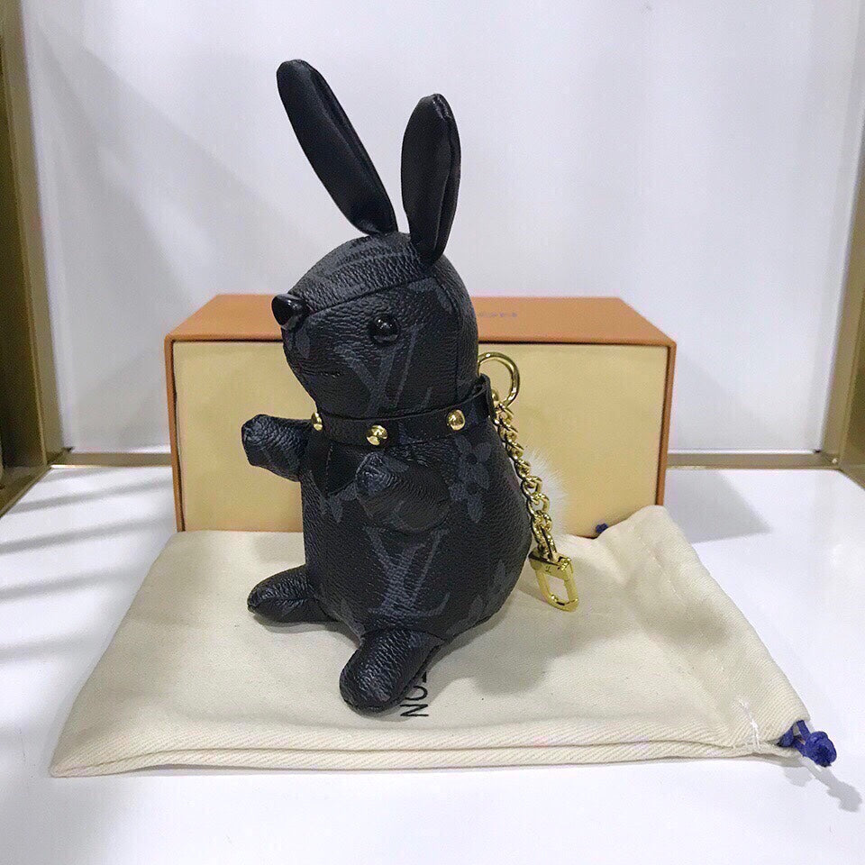 EN - Lux Keychains LUV 051