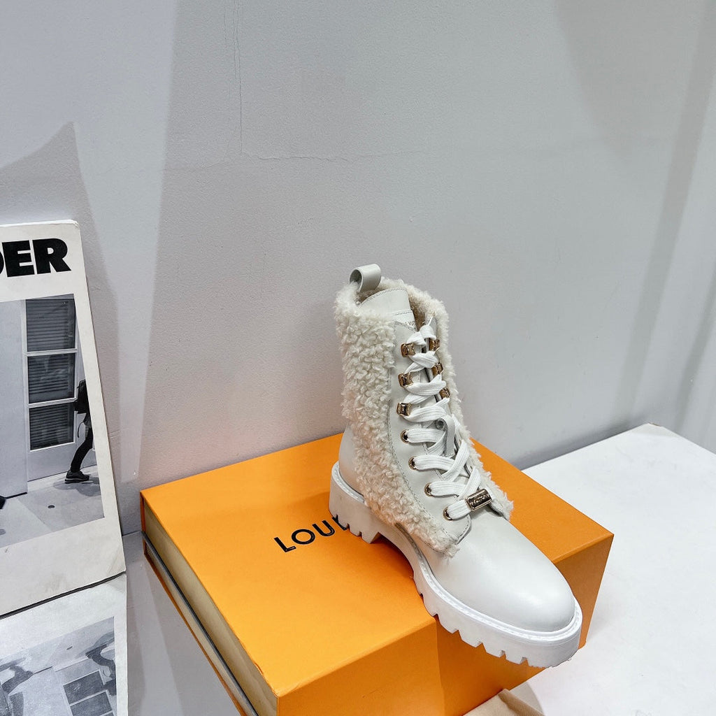 Premium  LUV BOOTS 008