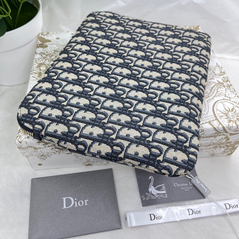 ELE - Dir Bags - 1125