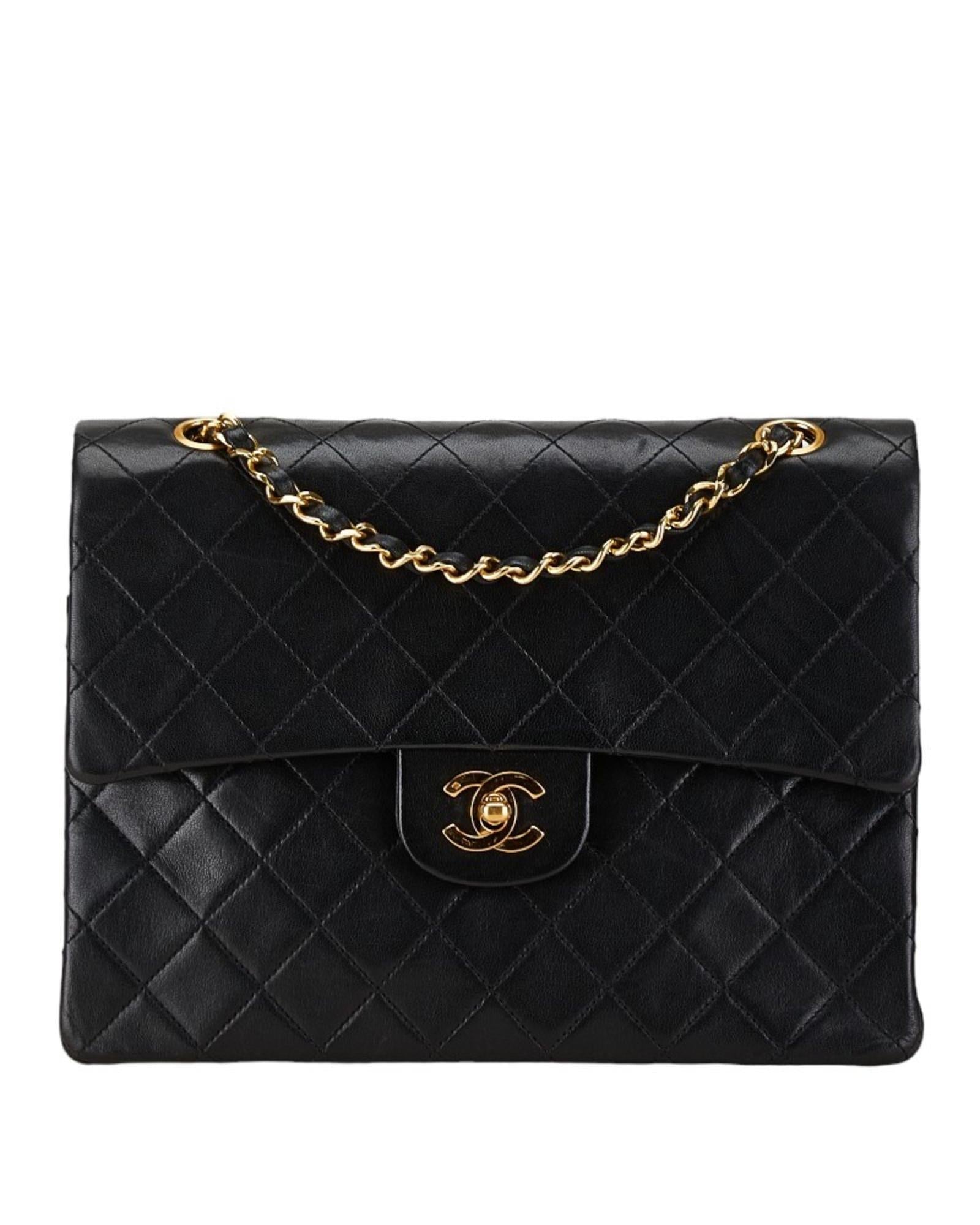 Chanel Classic Flap Bag Diamond Quilted