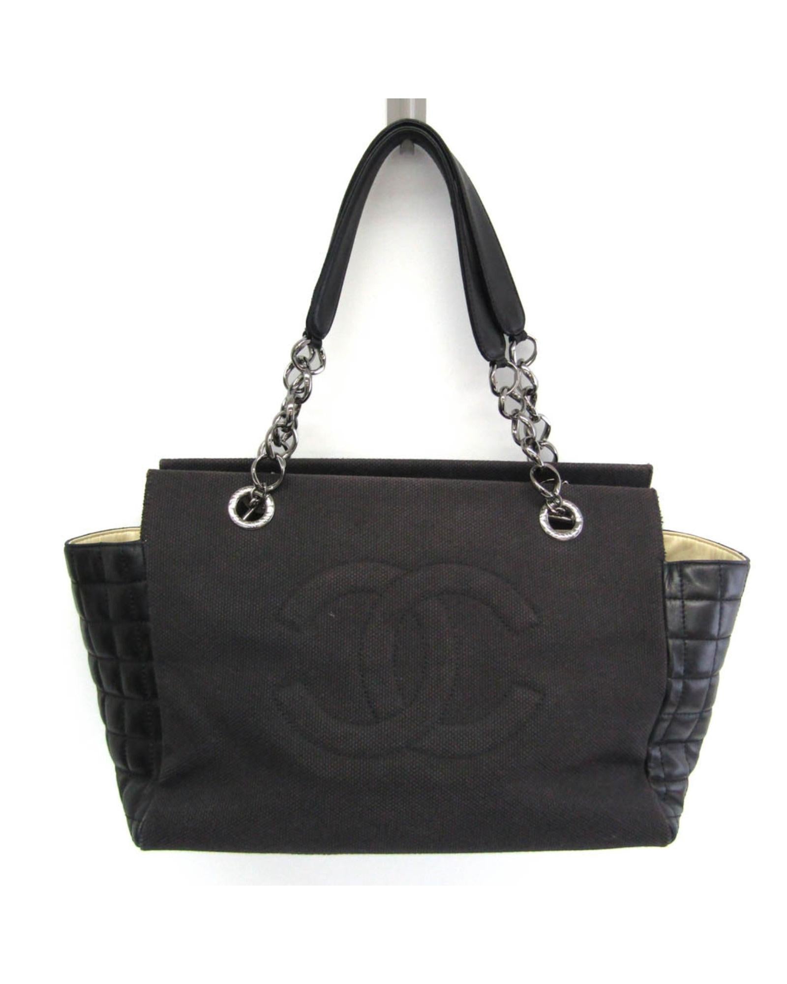 Chanel Quilted Leather Tote Model Tote Bag