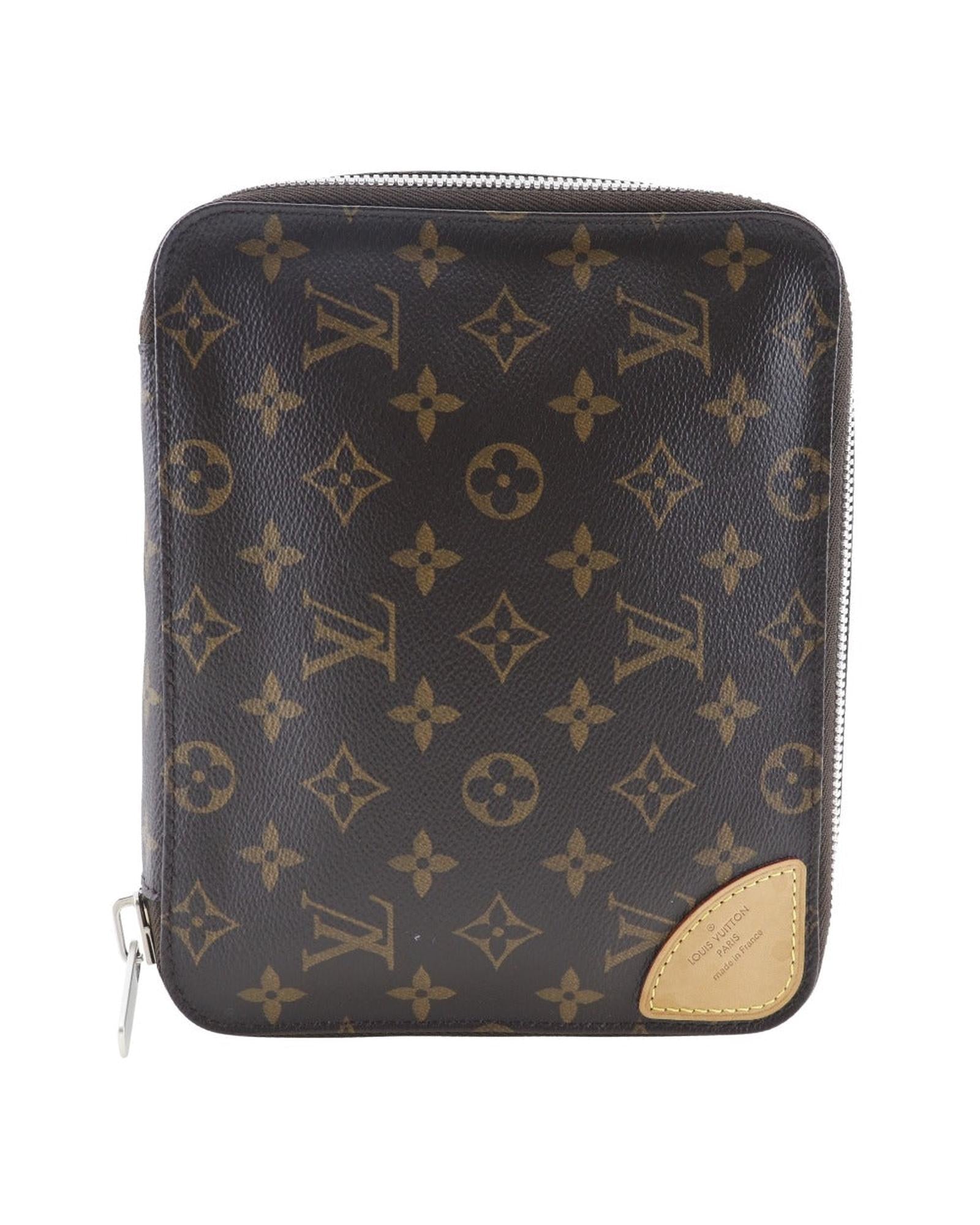 Monogram Canvas Unisex Horizon Clutch