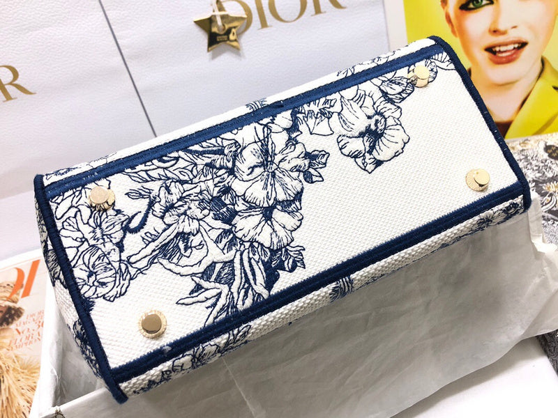 ELE - Dir Bags - 1636