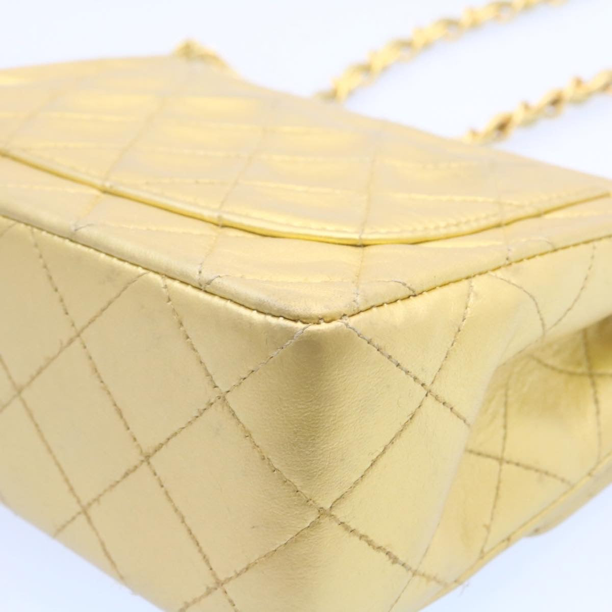 CHANEL Matelasse Chain Flap Shoulder Bag Leather Gold CC 25305A