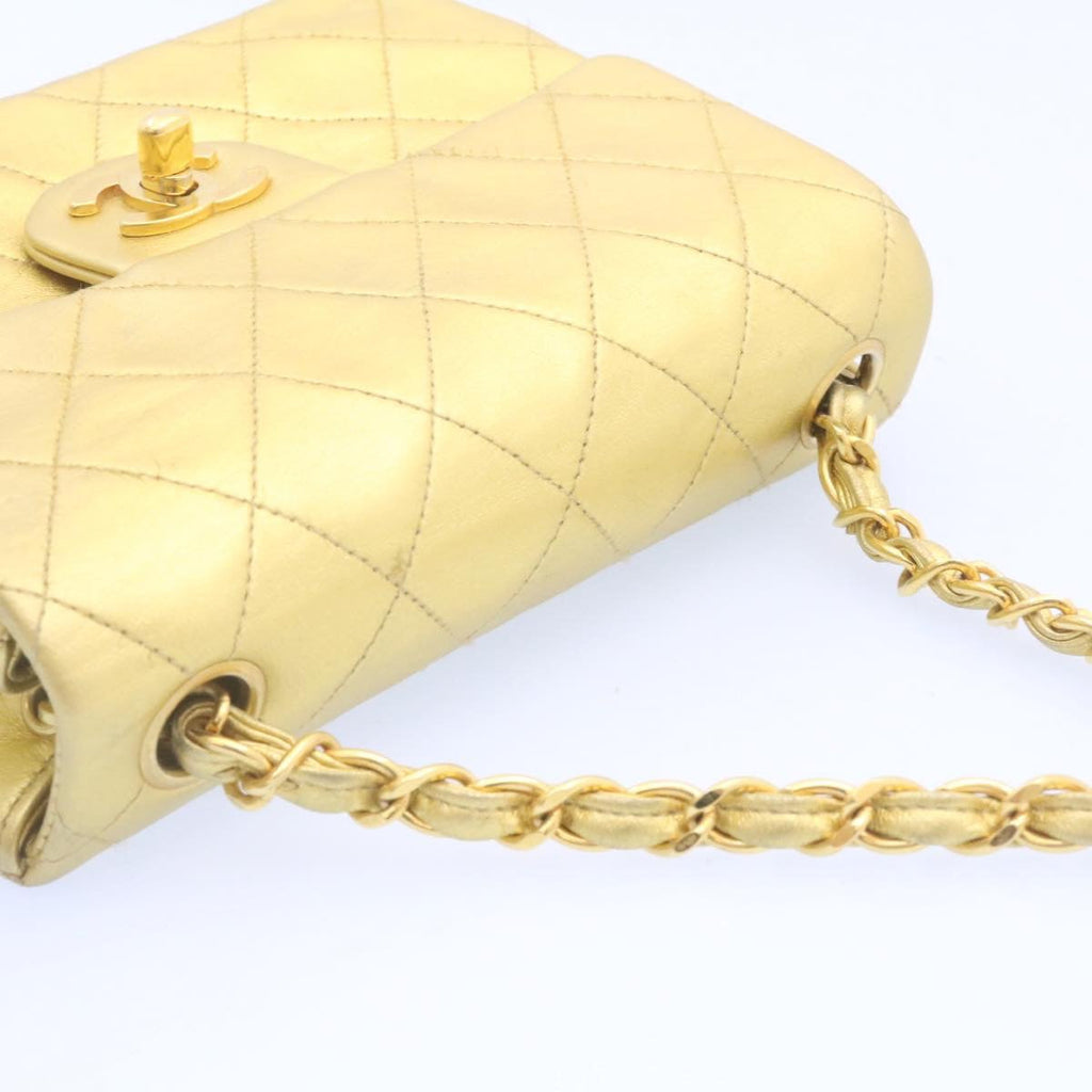 CHANEL Matelasse Chain Flap Shoulder Bag Leather Gold CC 25305A