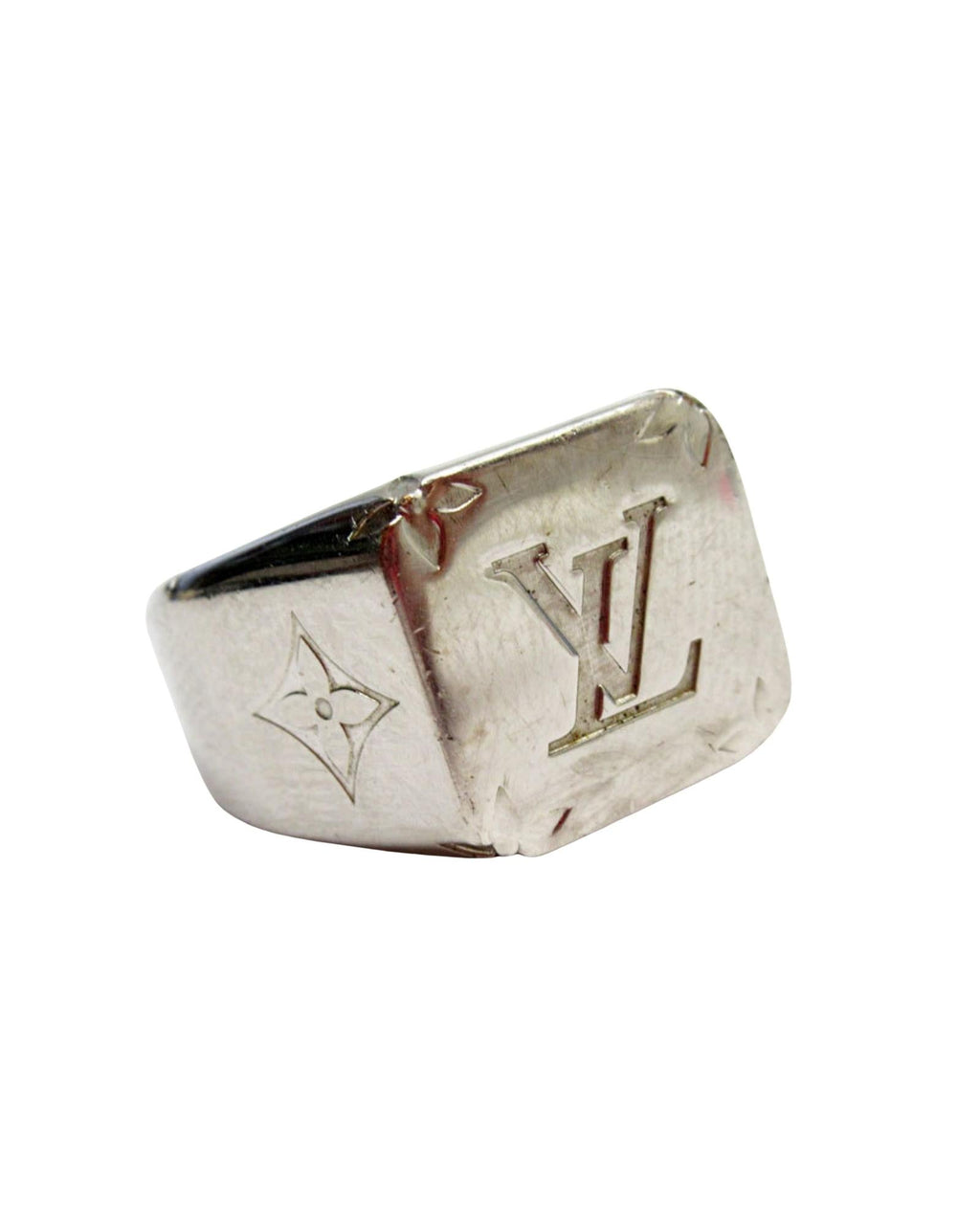 Signet Ring with Dust Bag and Metal Construction