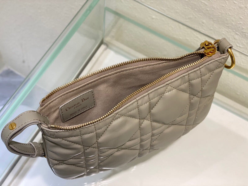 ELE - Dir Bags - 2223
