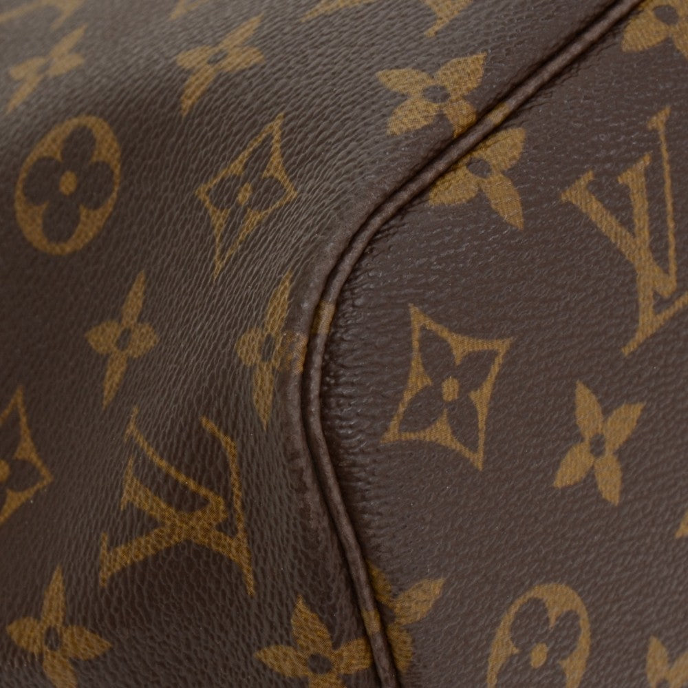 Louis Vuitto Neverfull PM Shoulder Bag