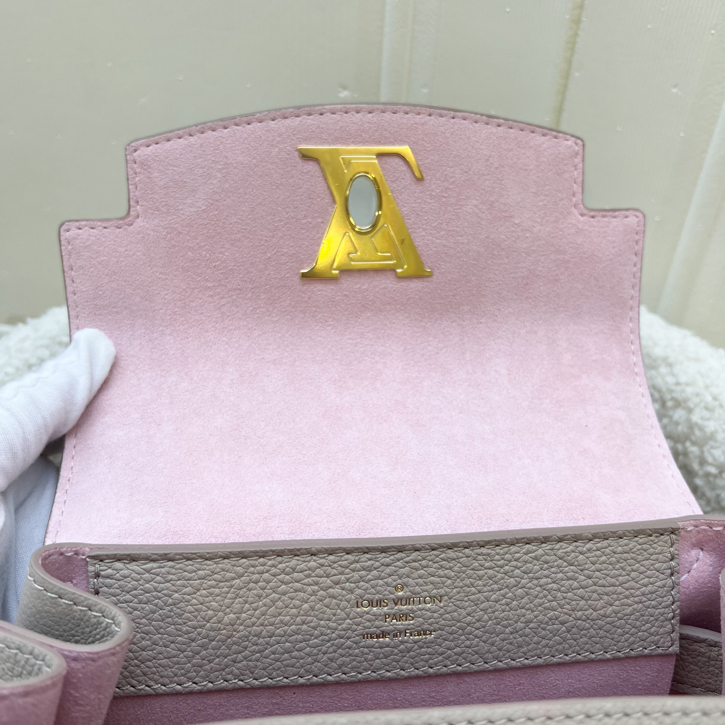 Lv Lockme Ever Mini in Greige Grained Calfkin and LGHW
