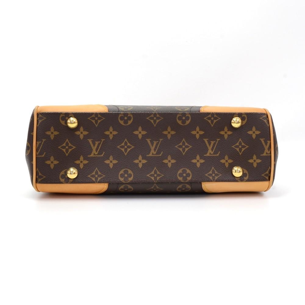 Louis Vuitto Beverly MM Shoulder Bag