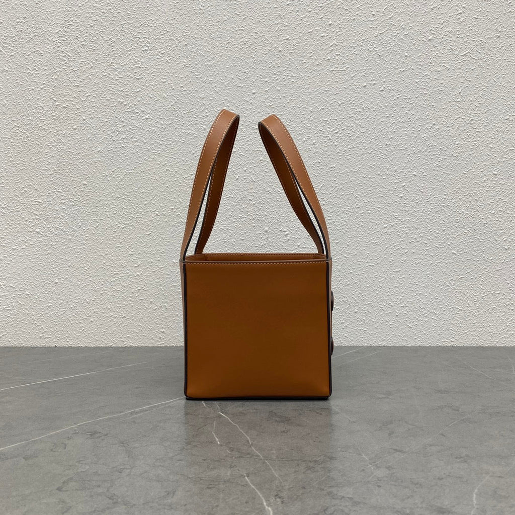 GLAMI Cube Bag Cuir Triomphe Square Tan For Women 6in/15cmÃƒâ€šÃ‚Â 