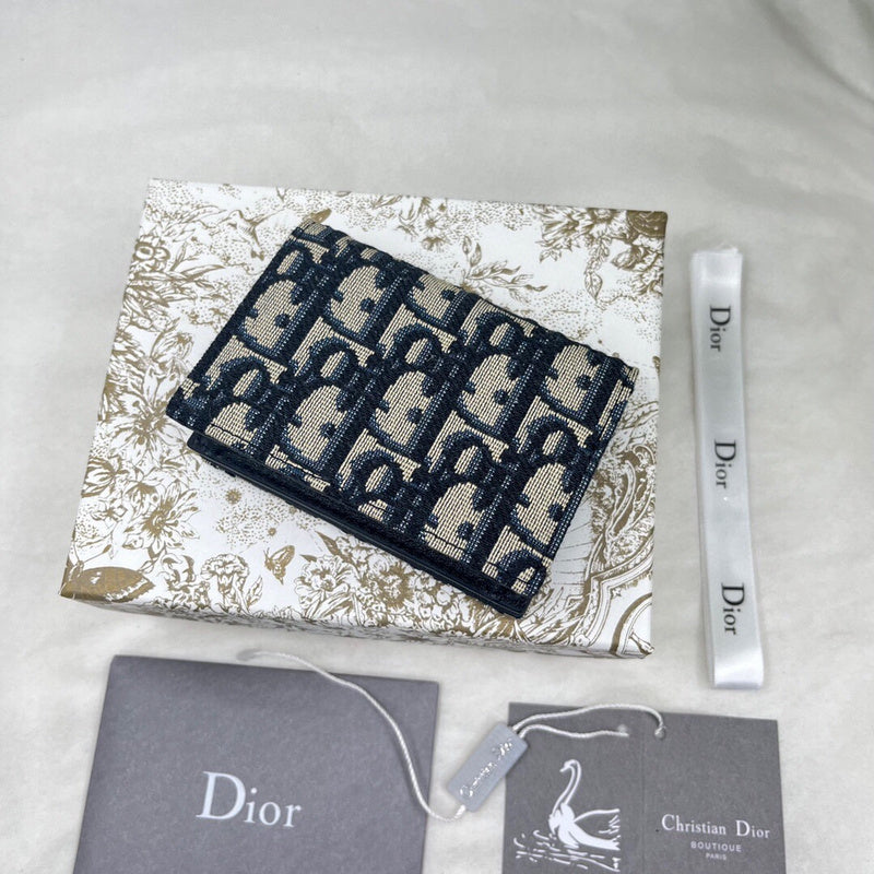 ELE - Dir Bags - 1121