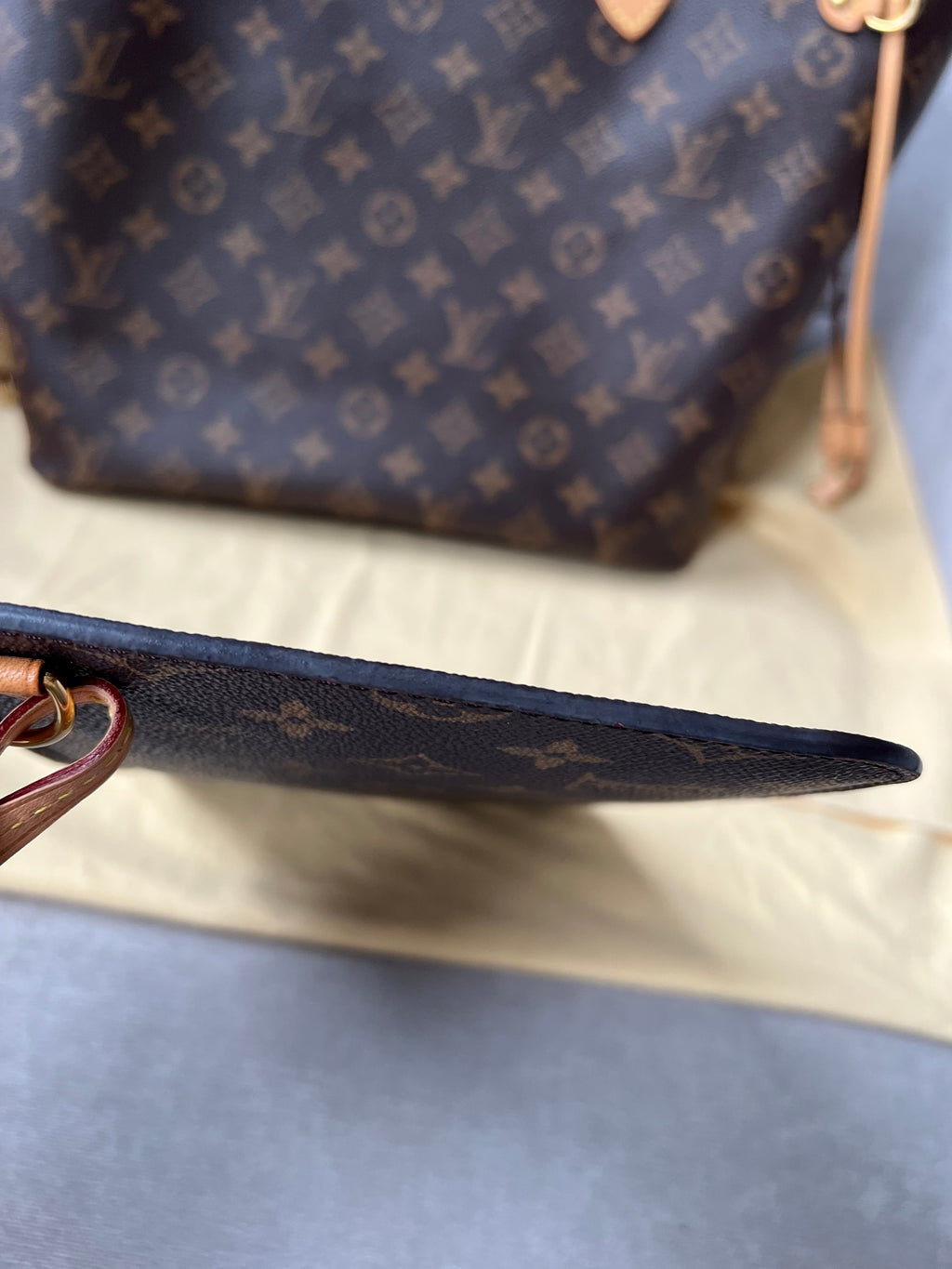 Louis Vuitton Neverfull MM Monogram (RRP £1,410)