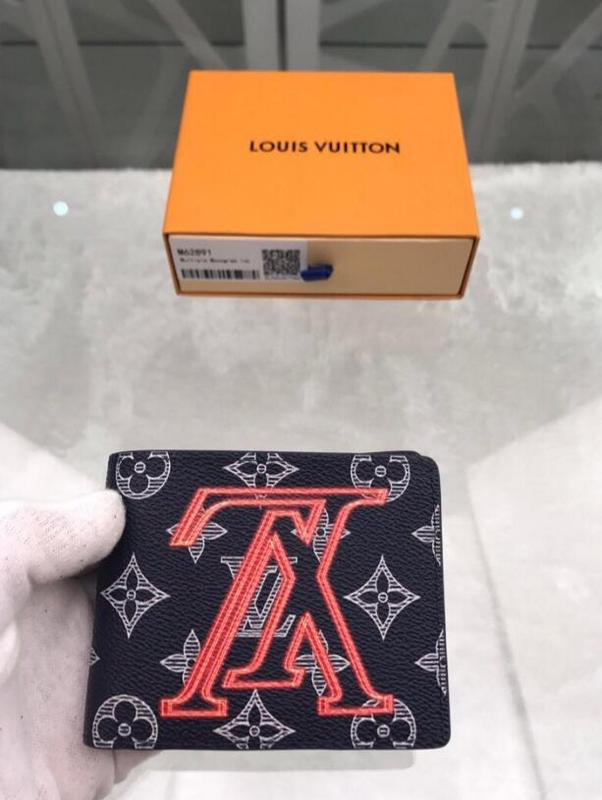 SAMC - Mix Wallets - 052
