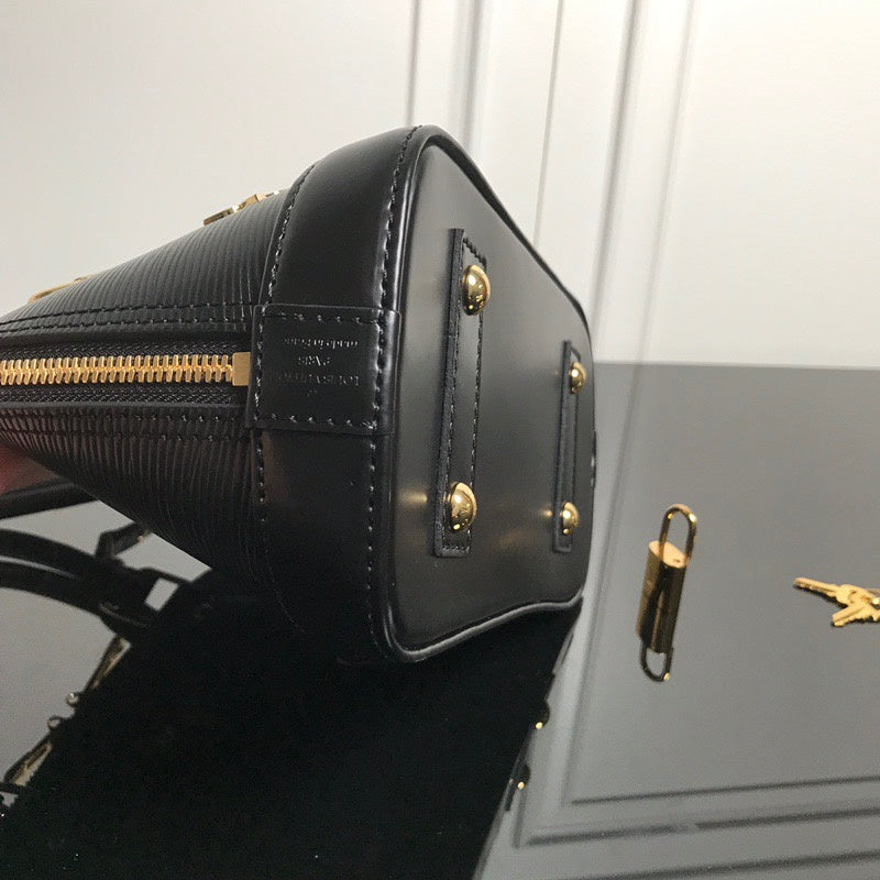 LOV2 Bags - Luxurious Bags  1975