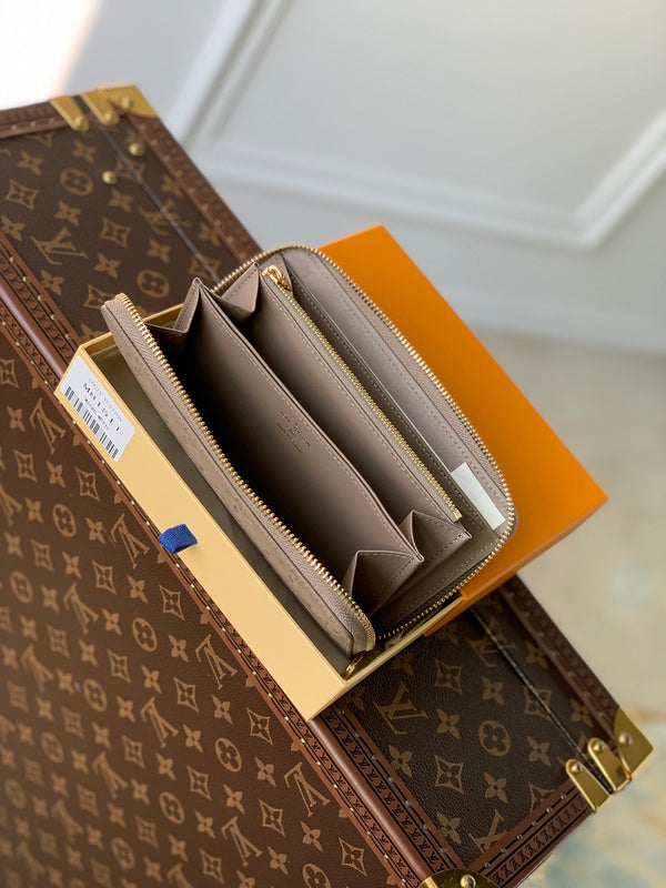Glami-i LOV Wallets - 345