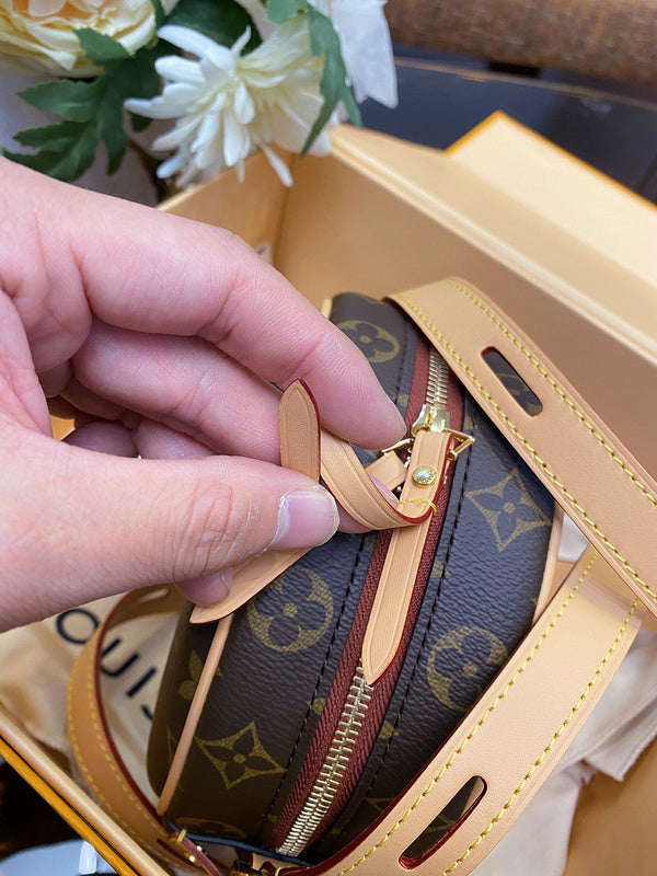 Fashion Lu-Vi bags - 3370