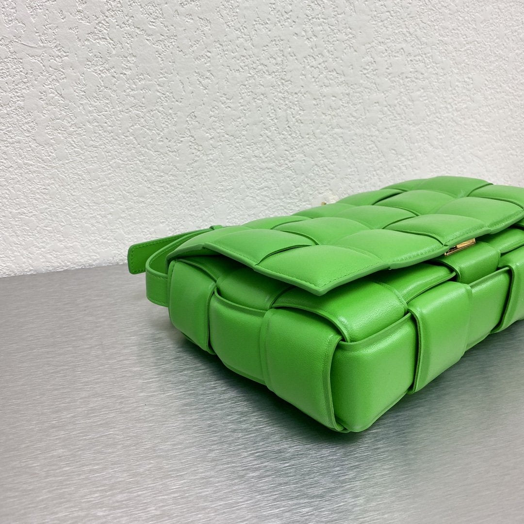 GLAMI Padded Cassette Green, For Women, WomenÃƒÂ¢Ã¢â€šÂ¬Ã¢â€žÂ¢s Bags 10.2in/26cm 591970VCQR13724