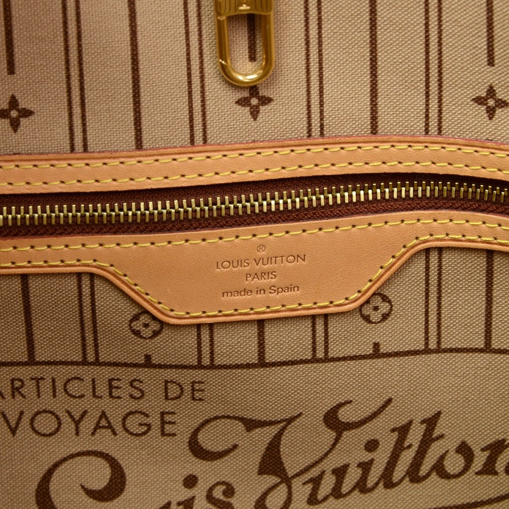 Louis Vuitto Neverfull MM Tote