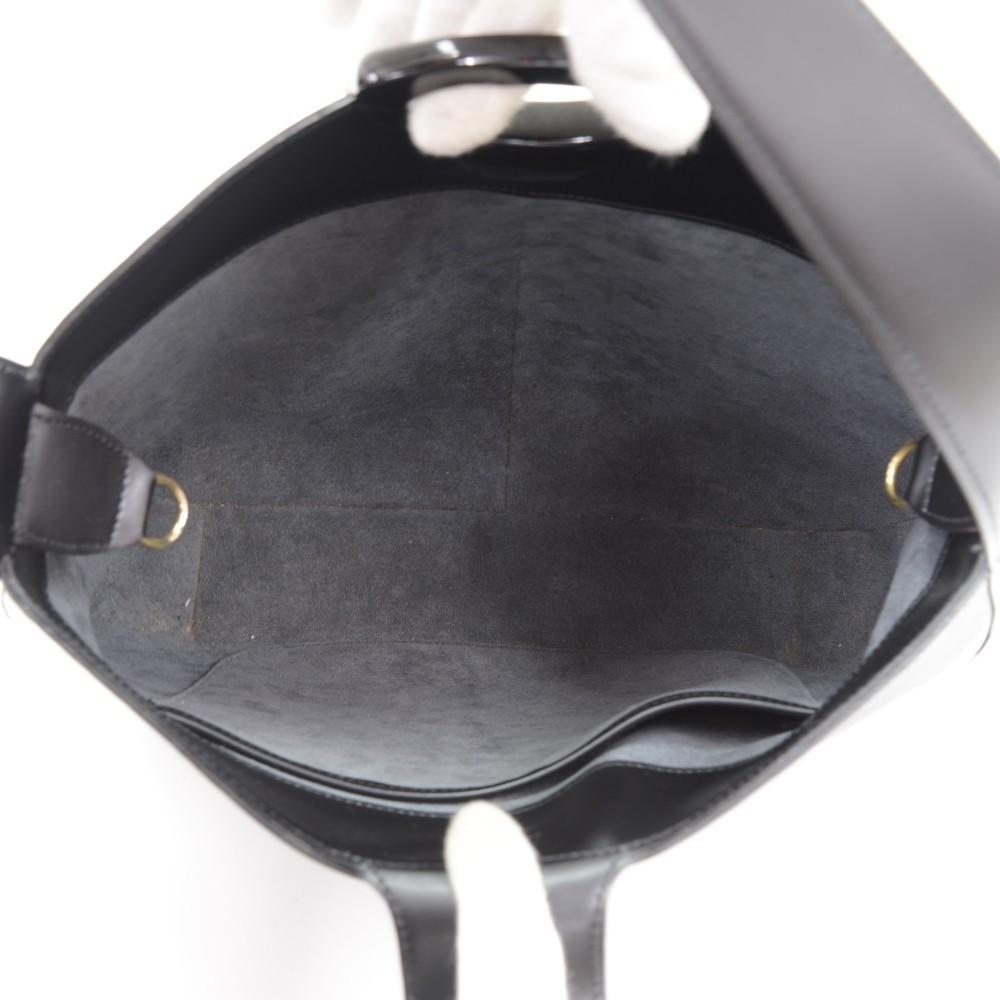 Louis Vuitto Epi Leather Reverie Shoulder Bag