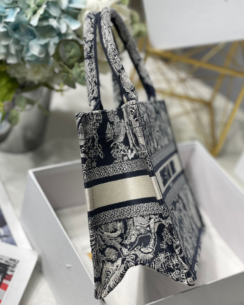 GLAMI Small Book Tote Blue, For Women, WomenÃ¢â‚¬â„¢s Handbags 26.5cm/10.5in CD M1265ZRGO_M928