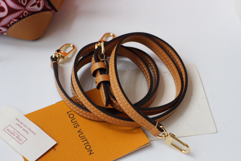 LOV2 Bags - Luxurious Bags  1590
