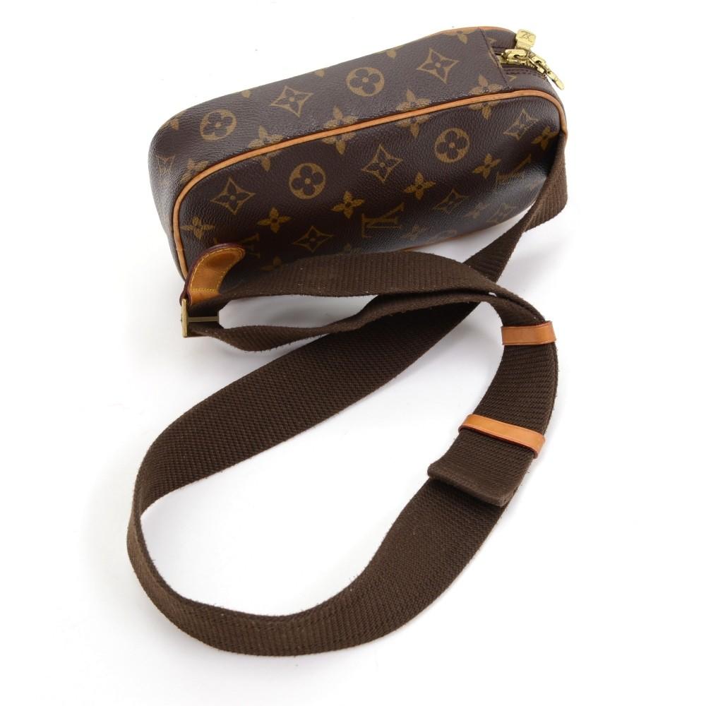 Louis Vuitto Pochette Gange Monogram Canvas Messenger Bag