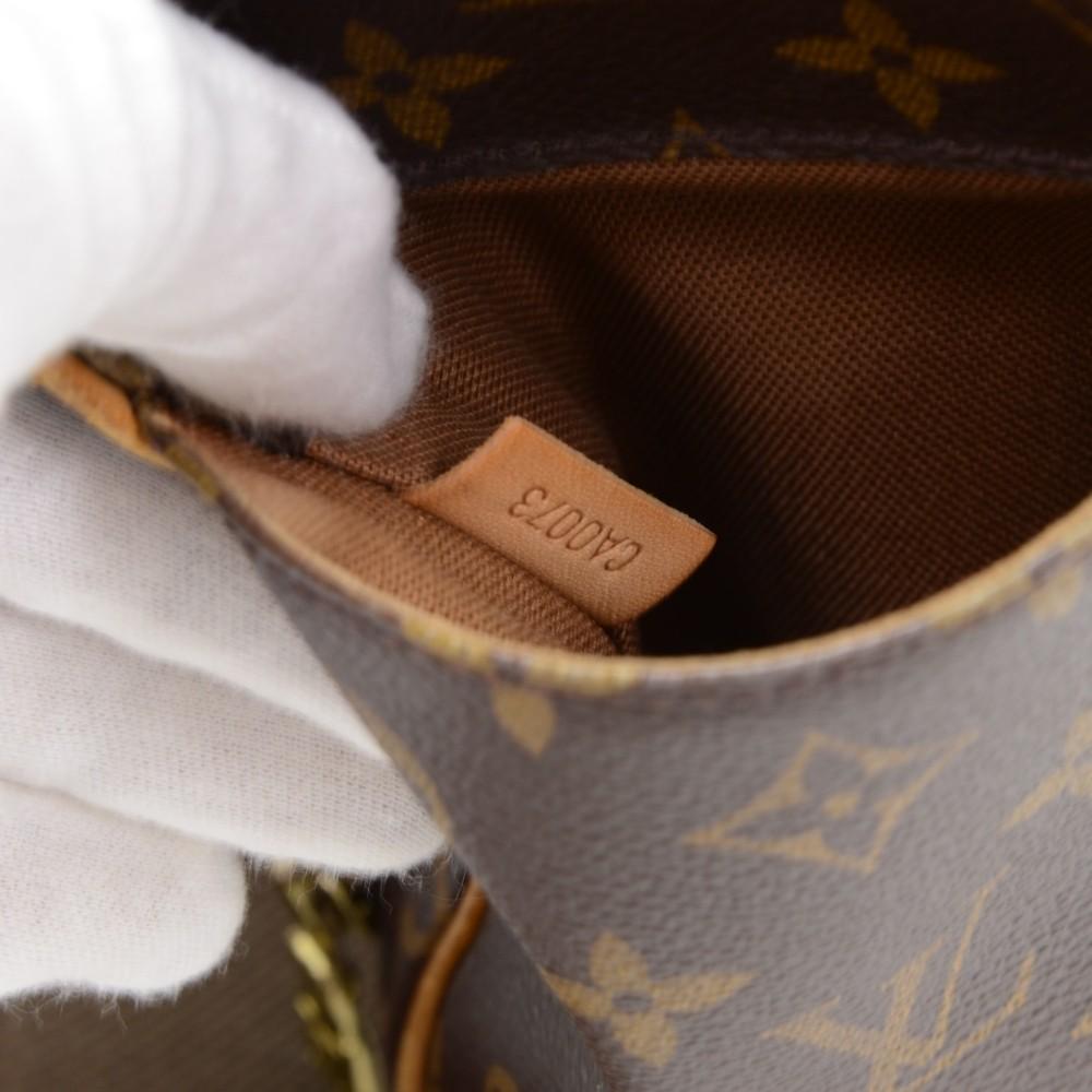 Louis Vuitto Pochette Gange Monogram Canvas Messenger Bag