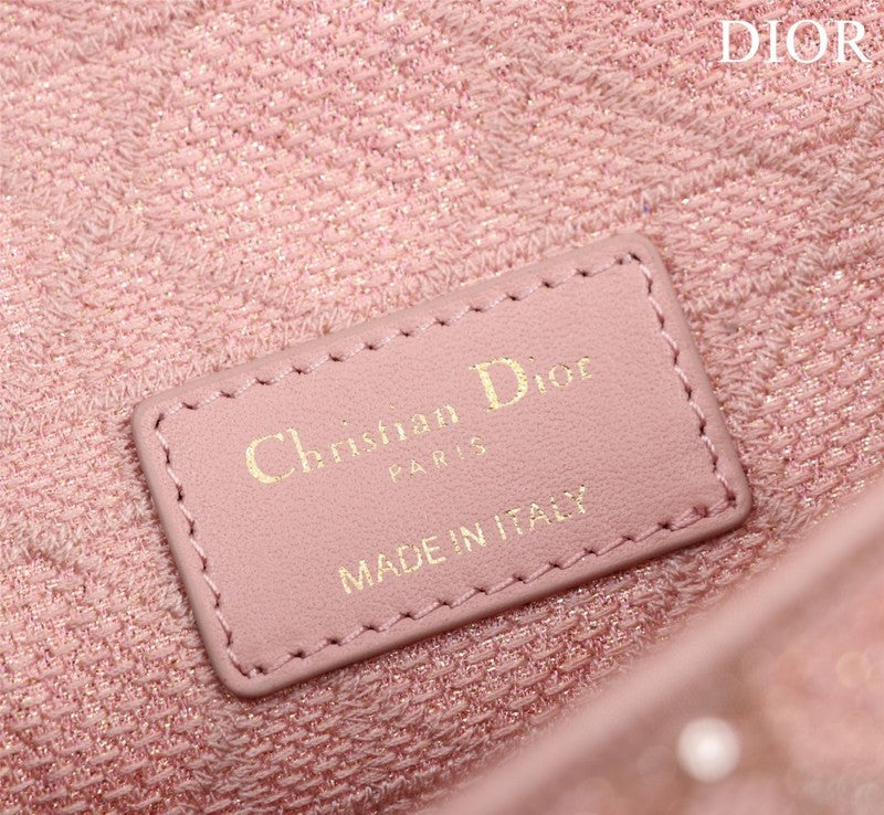 ELE - Dir Bags - 2012