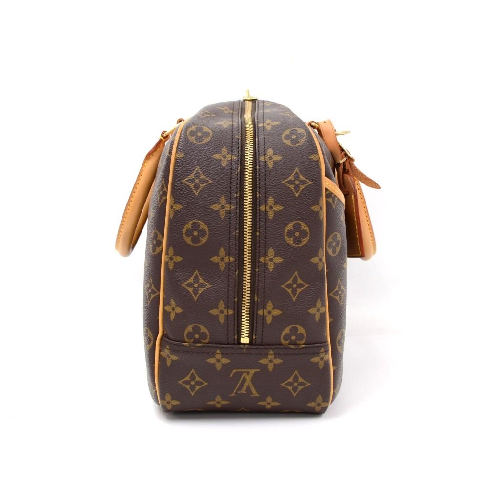 Louis Vuitto Deauville Monogram Canvas Handbag
