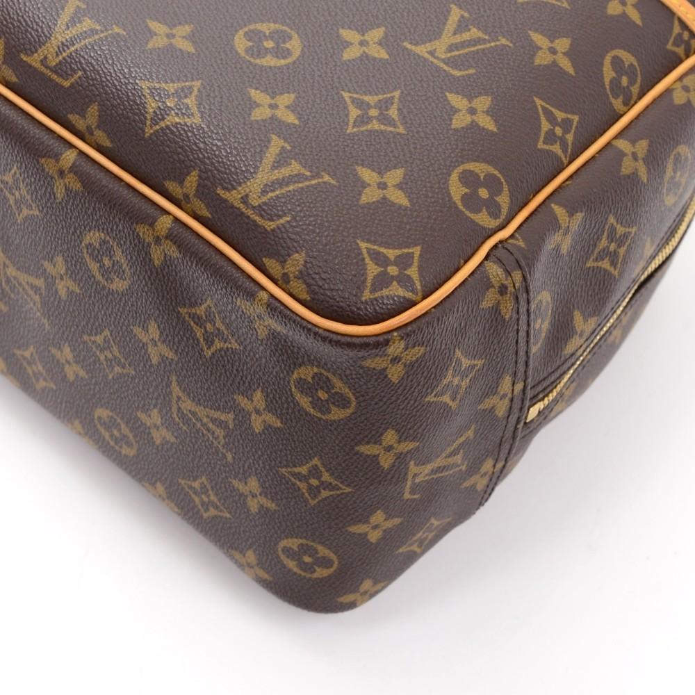 Louis Vuitto Deauville Monogram Canvas Handbag