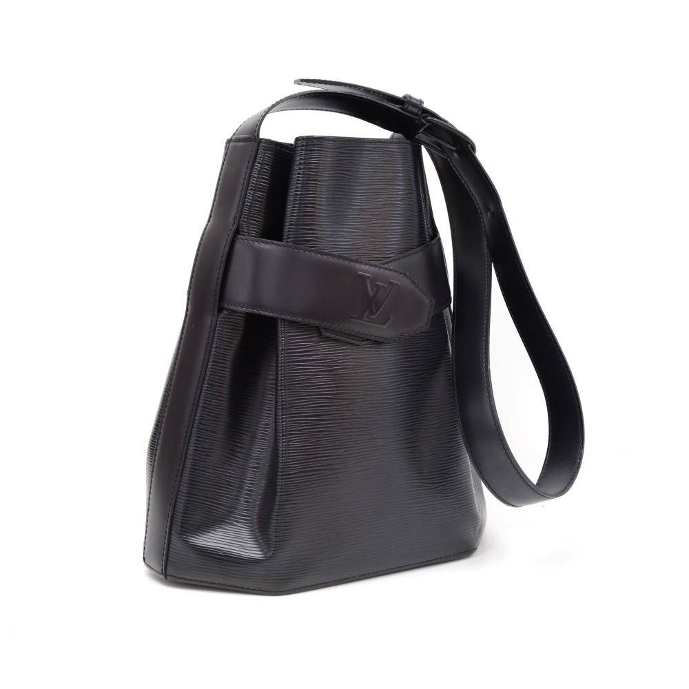 Louis Vuitto Sac de Paule PM Epi Leather Shoulder Bag