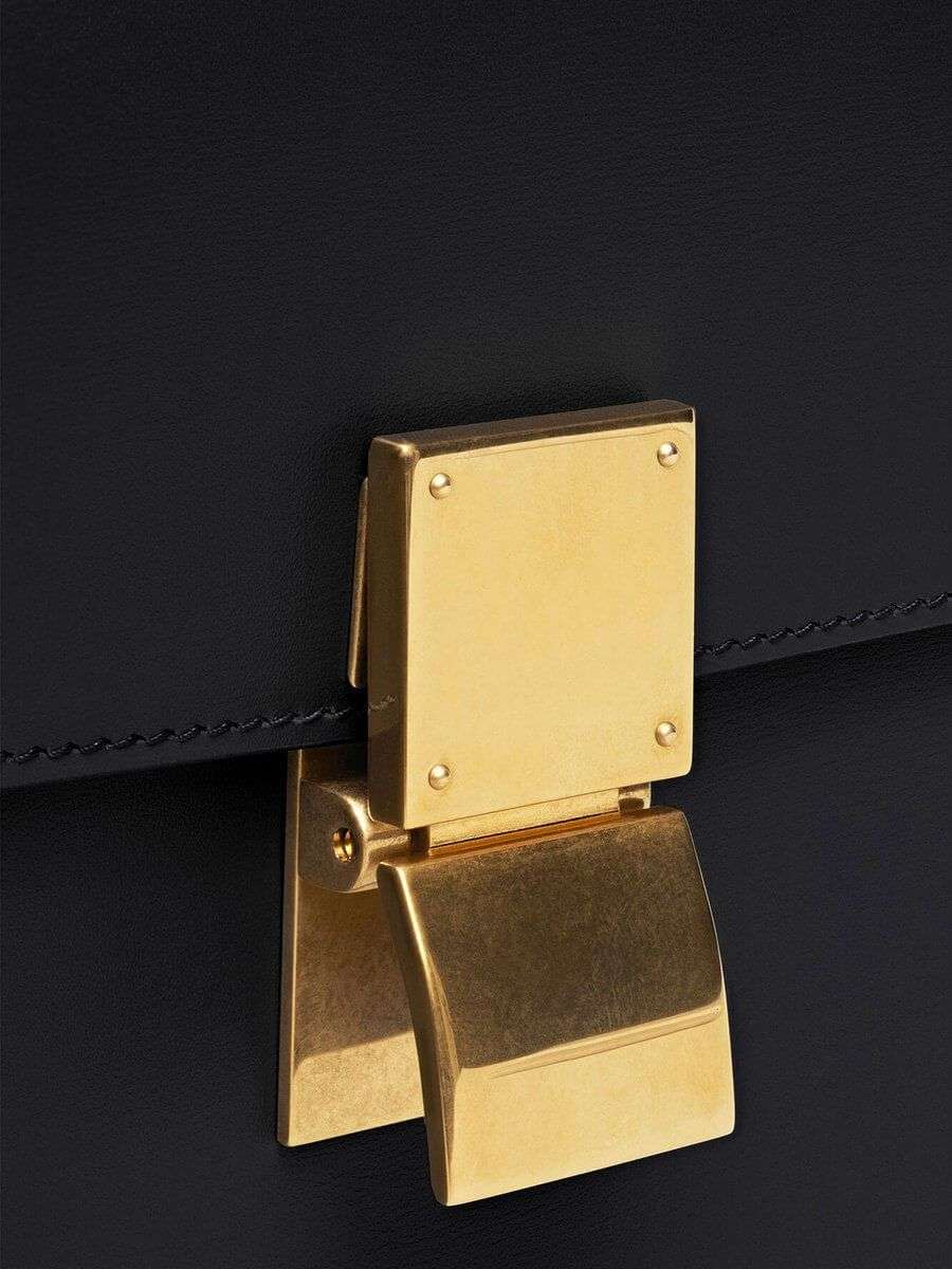 Medium Classic Bag In Box Calfskin Black
