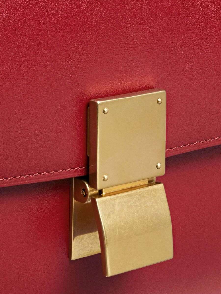 Medium Classic Bag In Red Box Calfskin