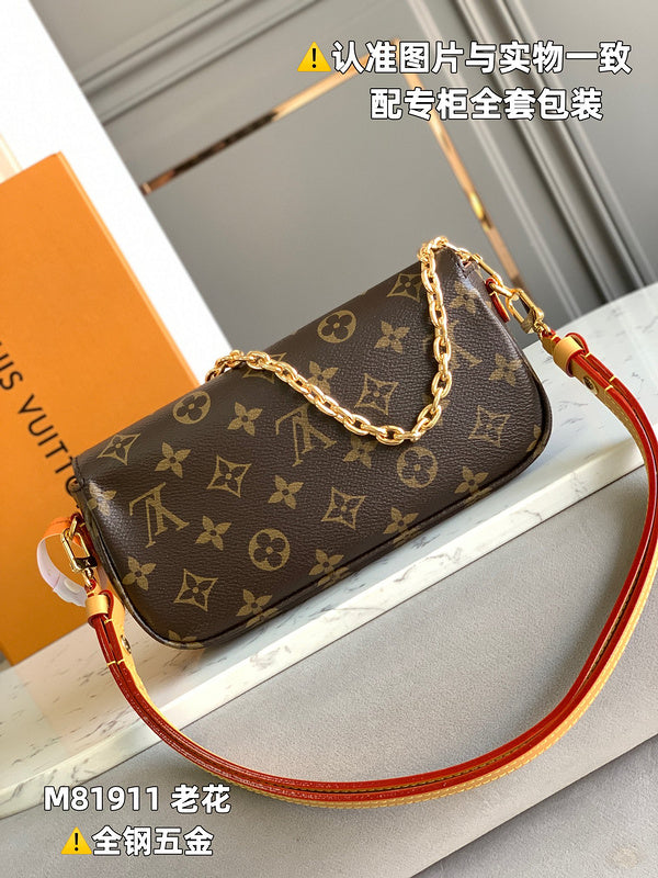 Glamy - LOV Bags - 962