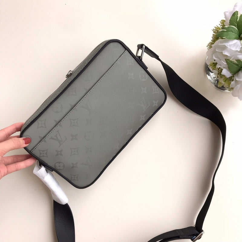 LOV2 Bags - Luxurious Bags  1777