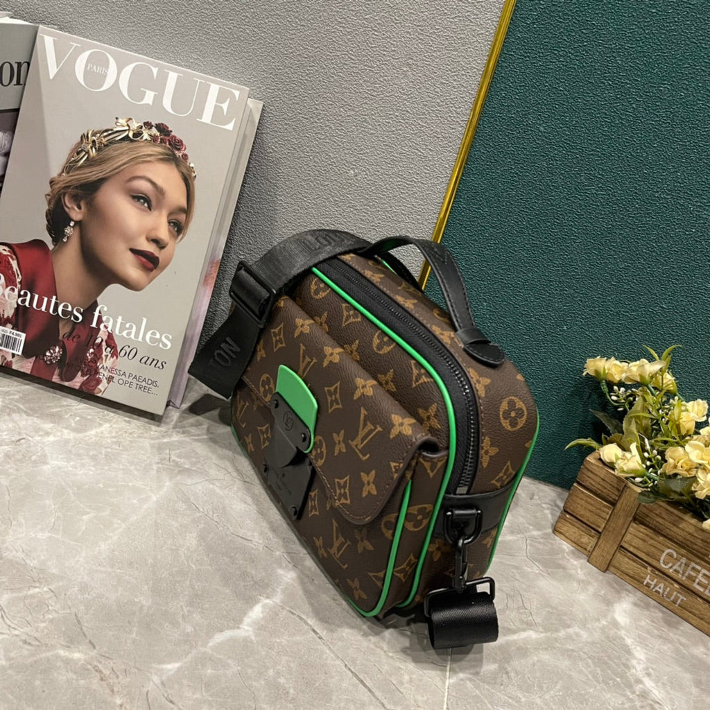 EN - Luxury Bags LUV 851