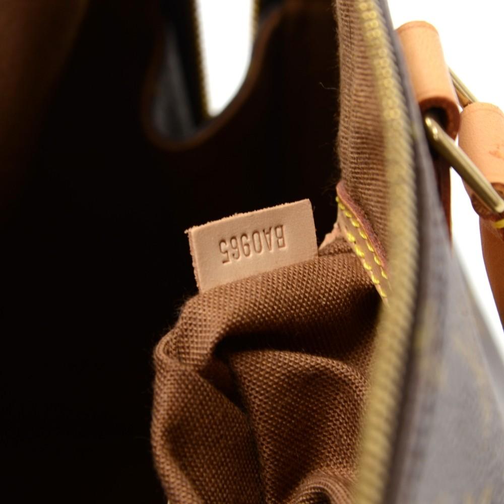 Louis Vuitto Alma Monogram Canvas Handbag