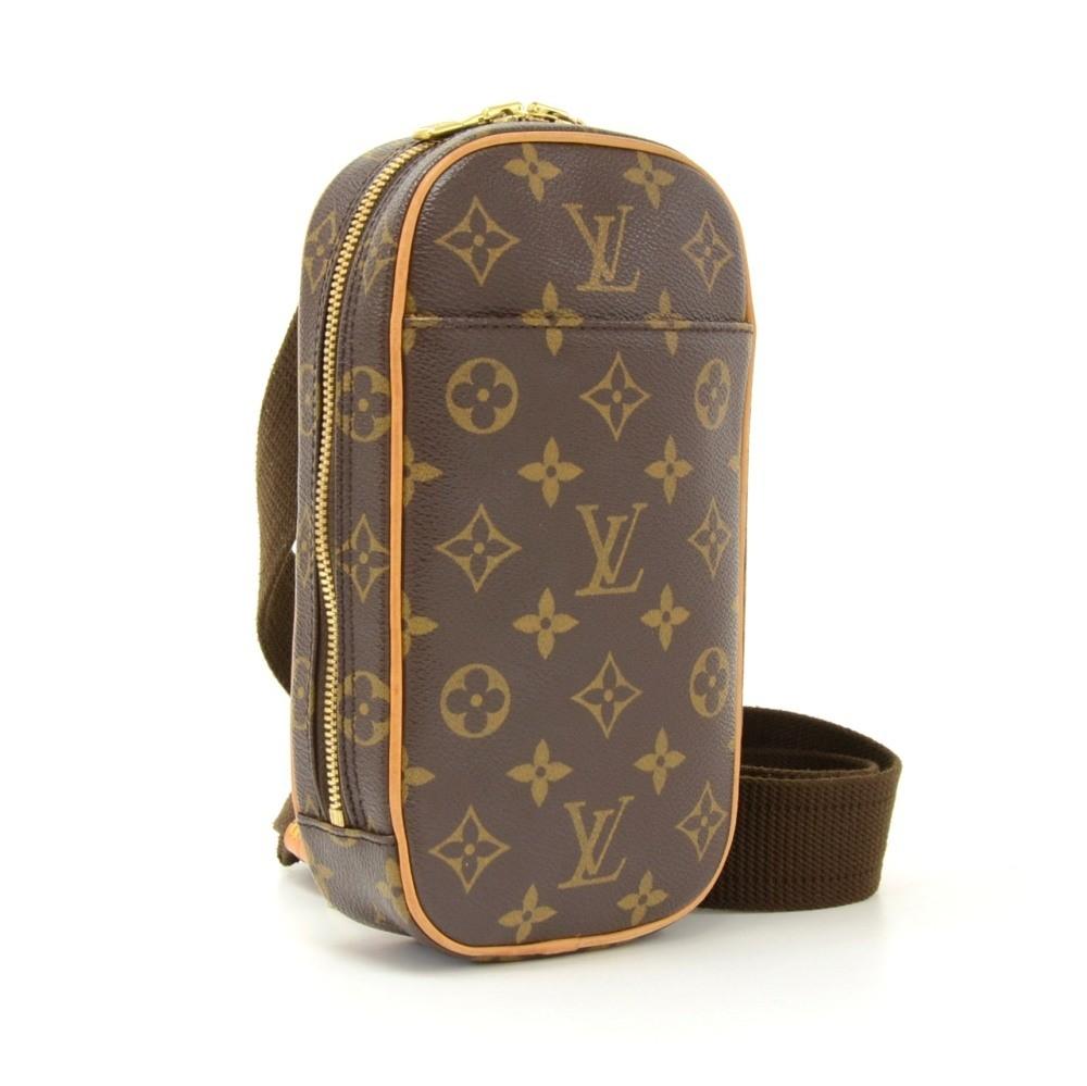 Louis Vuitto Pochette Gange Monogram Canvas Messenger Bag