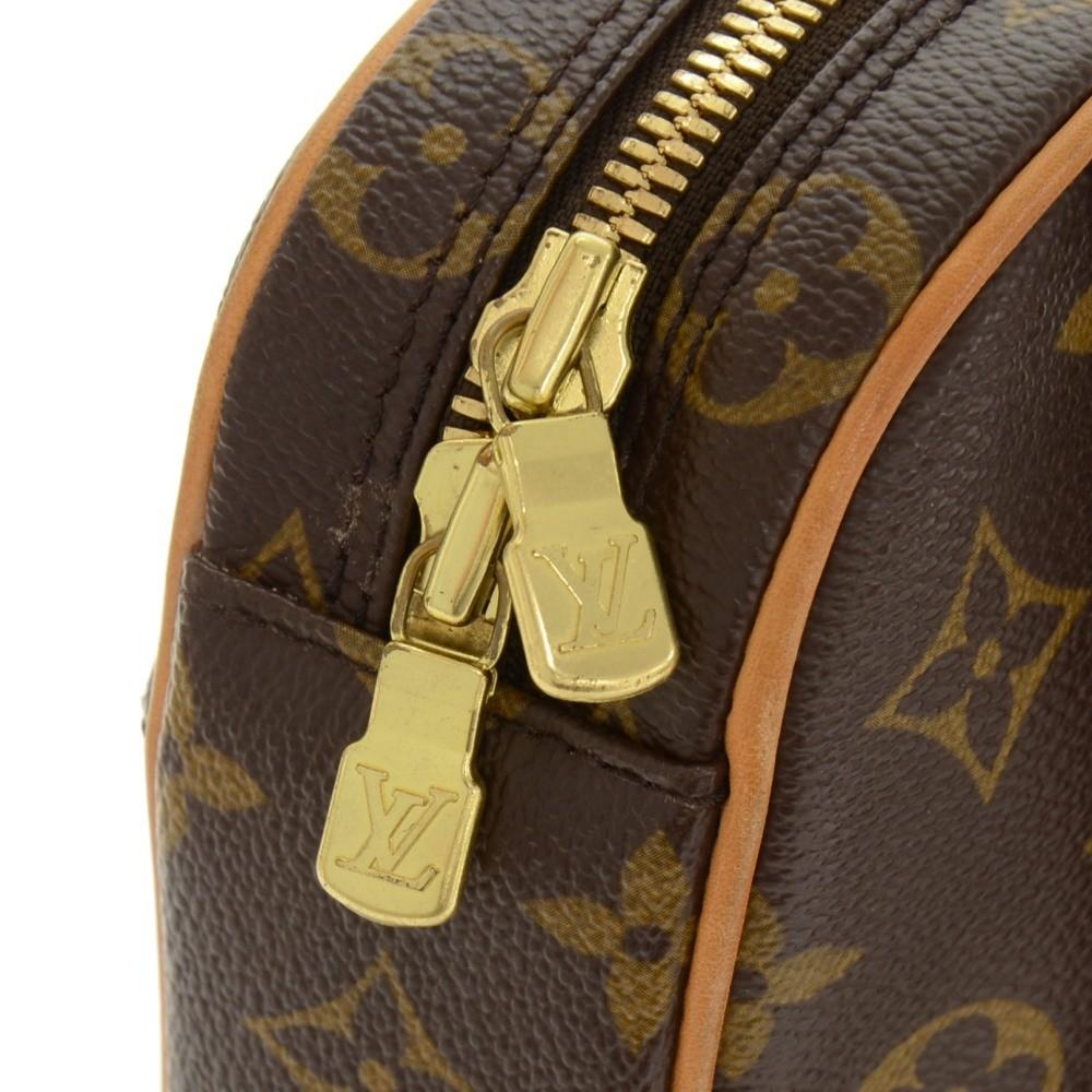 Louis Vuitto Pochette Gange Monogram Canvas Messenger Bag