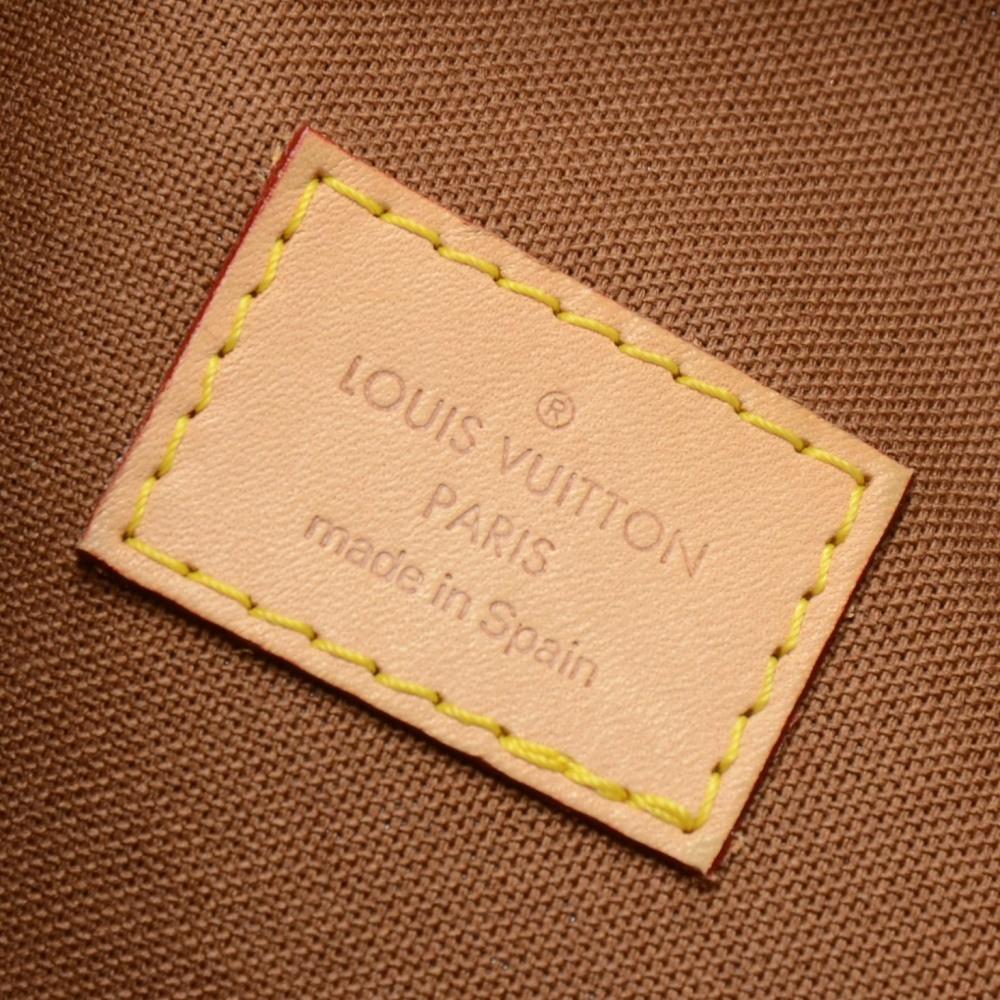 Louis Vuitto Pochette Gange Monogram Canvas Messenger Bag